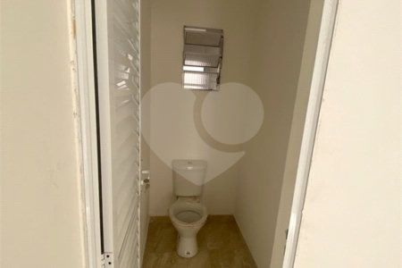 Casa para alugar com 2 suítes no condomínio Residencial Vila Amélia, Poá - SP