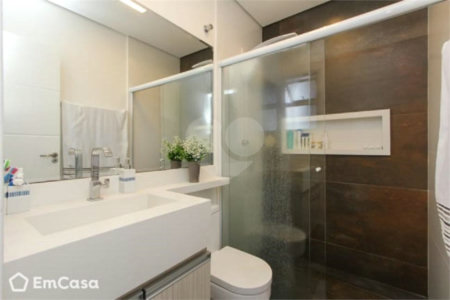 Casa à venda com 3 quartos, sendo 1 suíte, no condomínio Casa Térrea, São Paulo - SP