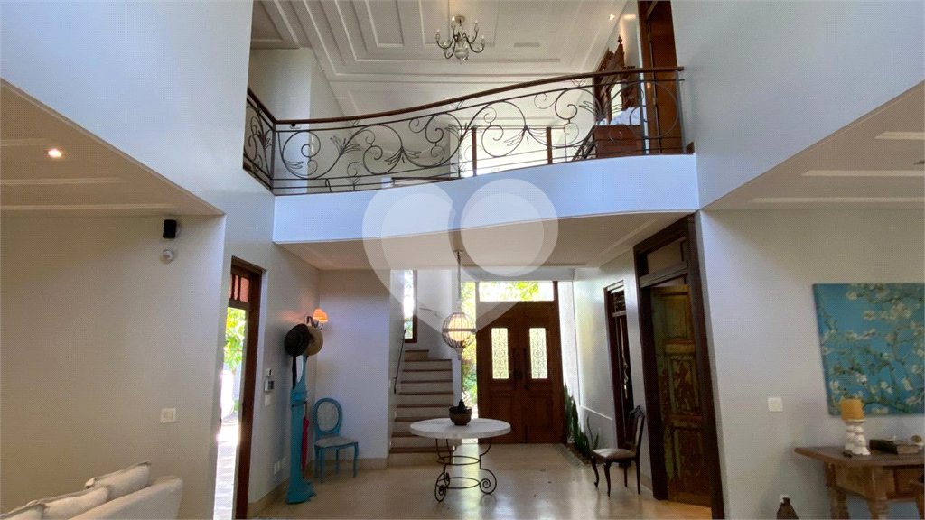 Casa à venda com 1 quarto, sendo 3 suítes, no Centro, Porto Seguro, BA