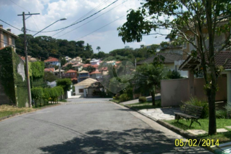Casa em condomínio à venda com 4 suítes em Horto, São Paulo, SP