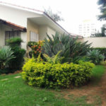 Casa Térrea à venda ou para alugar com 4 suítes em Jardim Floresta, São Paulo, SP