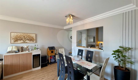 Apartamento à venda com 3 quartos, sendo 1 suíte,  em Jardim Marajoara, São Paulo, SP