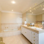 Apartamento à venda com 4 quartos, sendo 3 suítes, em Itaim Bibi, São Paulo, SP