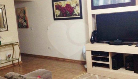 Casa à venda com 4 quartos, sendo 1 suíte,  em Tremembé, São Paulo, SP