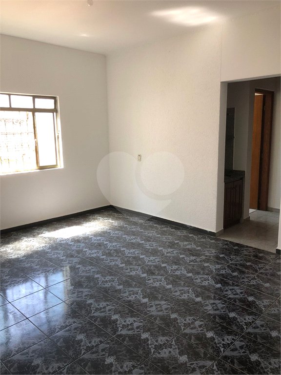 Sobrado à venda ou para alugar com 4 quartos, sendo 1 suíte, em Vila Regente Feijó, São Paulo, SP