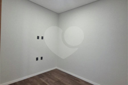Casa à venda com 3 quartos, sendo 1 suíte, no condomínio Horto Florestal Villagio, Sorocaba - SP