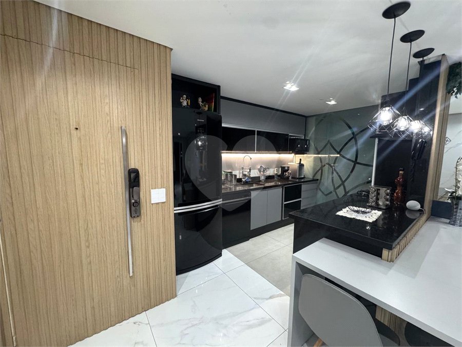 Apartamento à venda com 2 suítes em Vila Leonor, São Paulo, SP