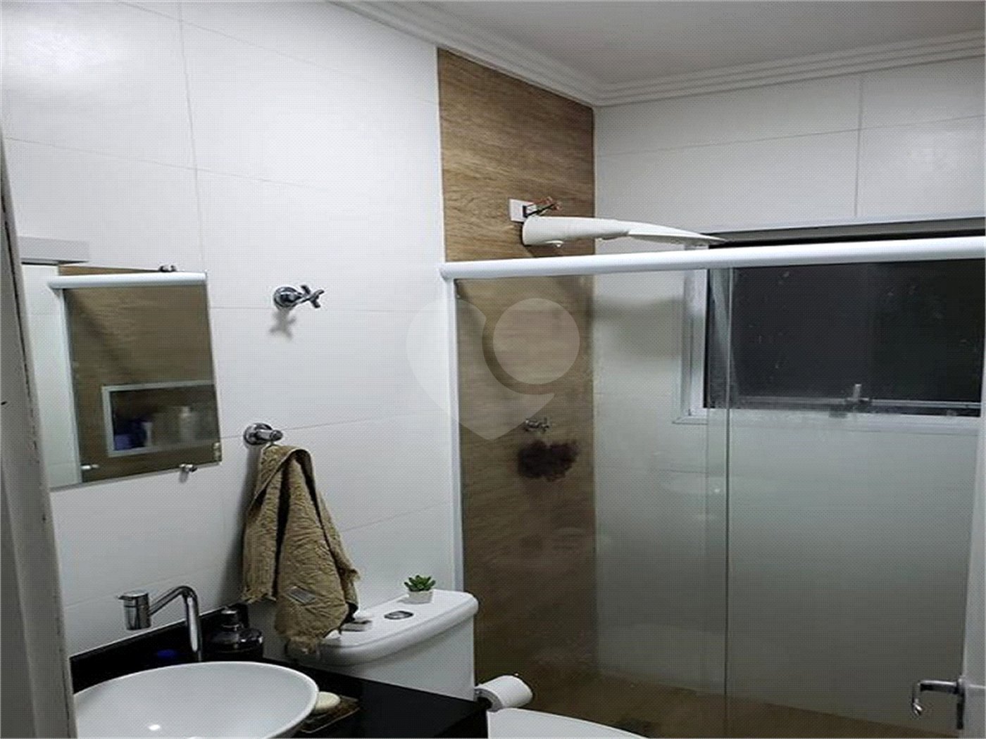Casa à venda com 3 quartos, sendo 1 suíte, no condomínio 658, São Paulo - SP