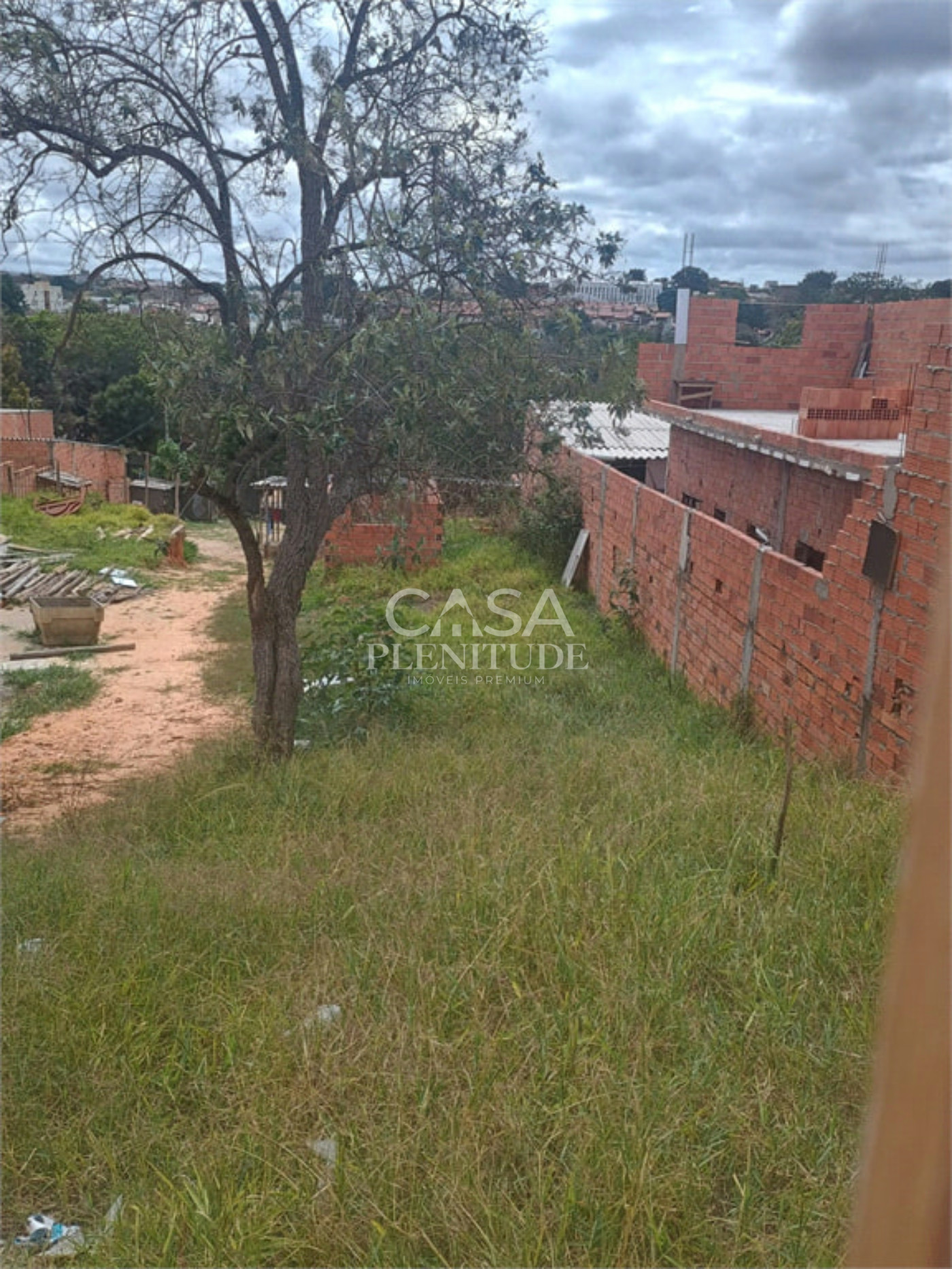 Terreno à venda em Jardim Wanel Ville V, Sorocaba, SP
