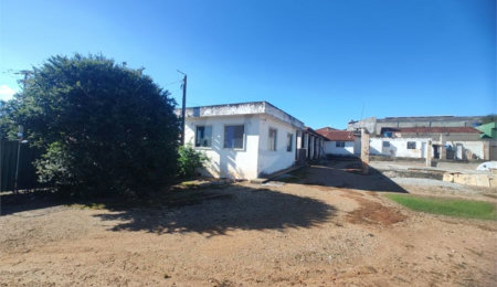 Terreno à venda em Jardim Alvinópolis, Atibaia, SP