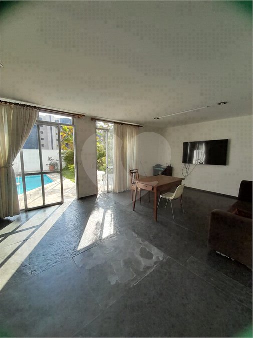 Casa para alugar com 3 quartos, sendo 1 suíte,  em Vila Sônia, São Paulo, SP