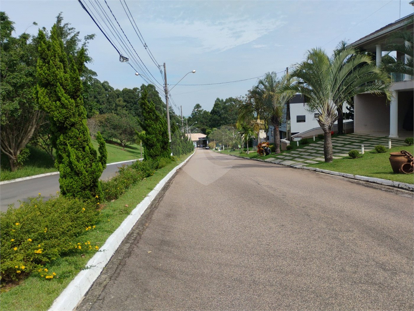 Terreno à venda no condomínio Colinas de Inhandjara, Itupeva - SP