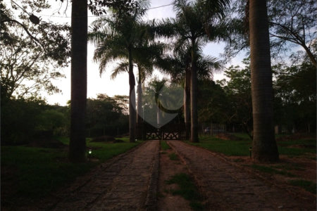 Sítio à venda com 4 quartos, sendo 2 suítes,  em Pimenta, Indaiatuba, SP