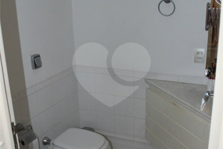 Apartamento à venda com 4 quartos, sendo 3 suítes,  em Vila Suzana, São Paulo, SP