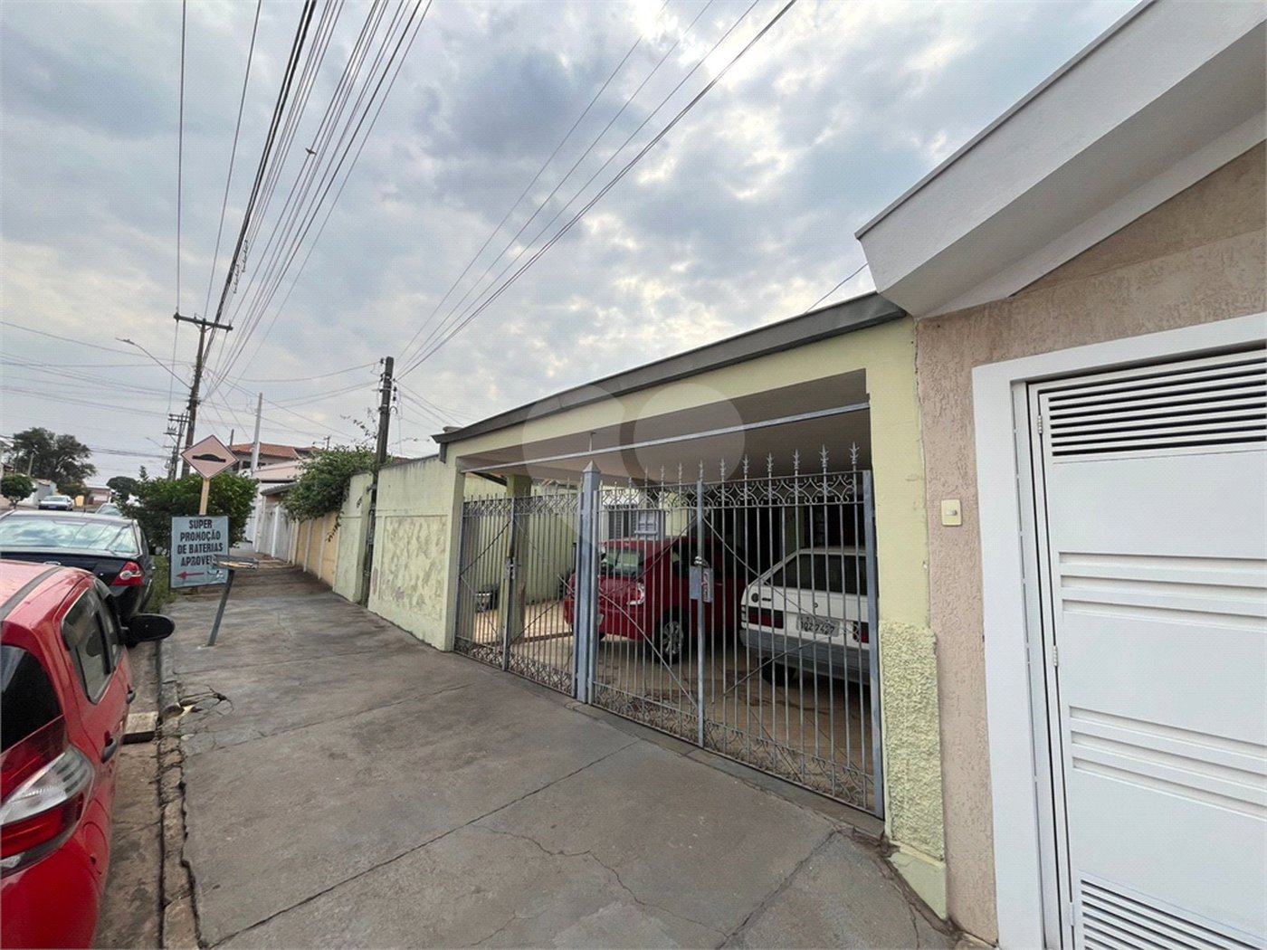 Casa a venda com 5 dormitórios no Boa Vista