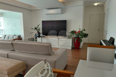 Apartamento à venda com 4 quartos, sendo 3 suítes, em Vila Leopoldina, São Paulo, SP