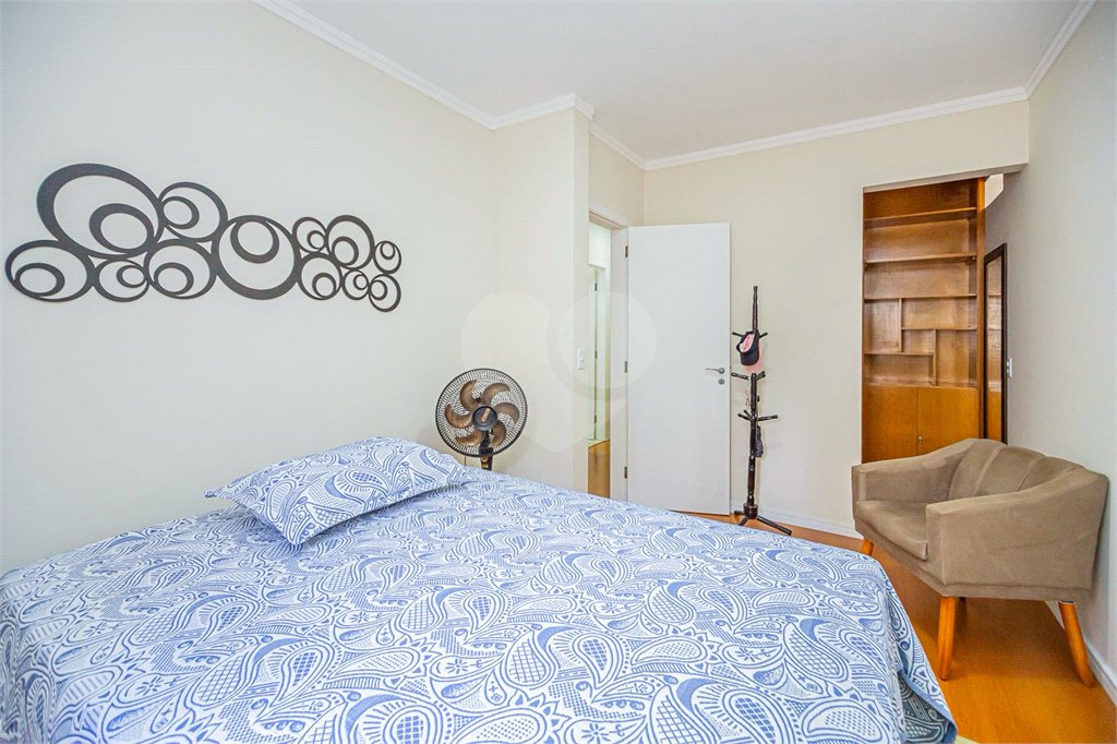 Casa à venda com 5 quartos, sendo 1 suíte,  em Chácara Inglesa, São Paulo, SP