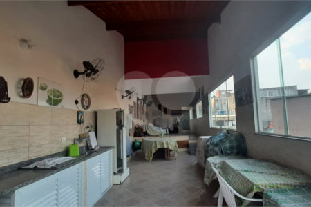 Sobrado à venda com 5 quartos em Vila Cunha Bueno, São Paulo, SP