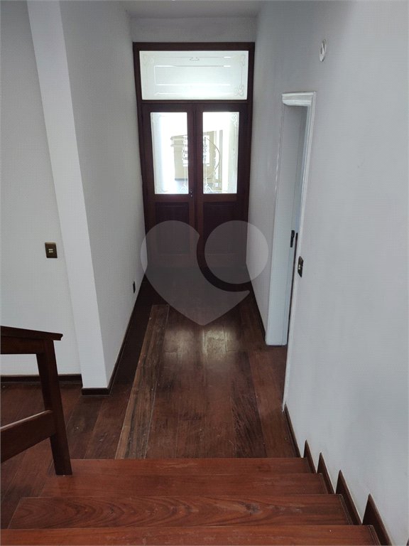 Casa à venda com 4 suítes no condomínio Estância Marambaia, Vinhedo - SP
