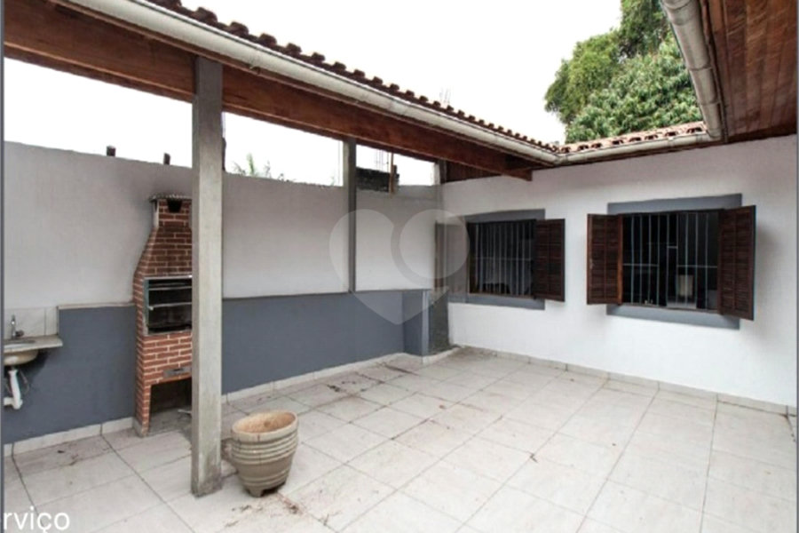 Casa Térrea à venda com 3 quartos, sendo 2 suítes, em Horto, São Paulo, SP