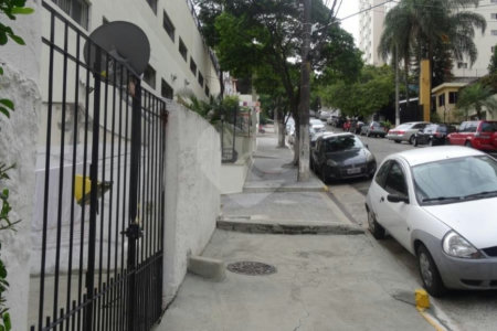 Casa à venda com 2 quartos em Pinheiros, São Paulo, SP