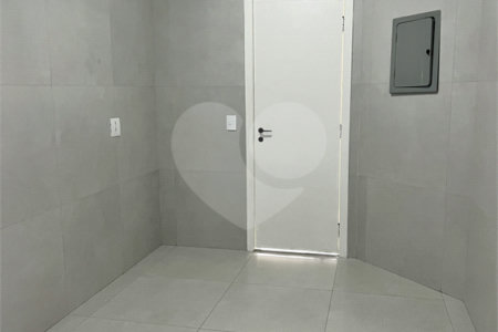Apartamento à venda com 2 quartos, sendo 1 suíte, em Vila Roma, Itu, SP