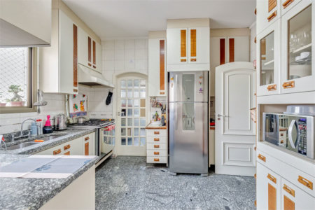 Apartamento à venda com 4 quartos, sendo 2 suítes, em Brooklin, São Paulo, SP