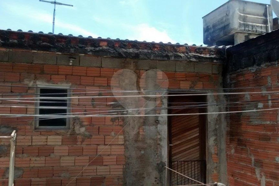 Sobrado à venda com 4 quartos, sendo 1 suíte, em Tremembé, São Paulo, SP