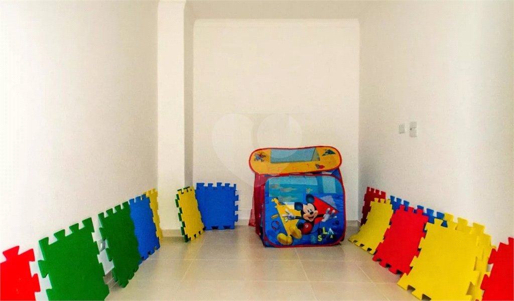 Apartamento à venda com 2 quartos, sendo 1 suíte, em Vila Galvão, Guarulhos, SP