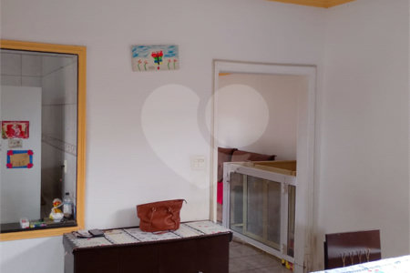 Casa à venda com 3 quartos, sendo 1 suíte,  em Mogi Moderno, Mogi das Cruzes, SP