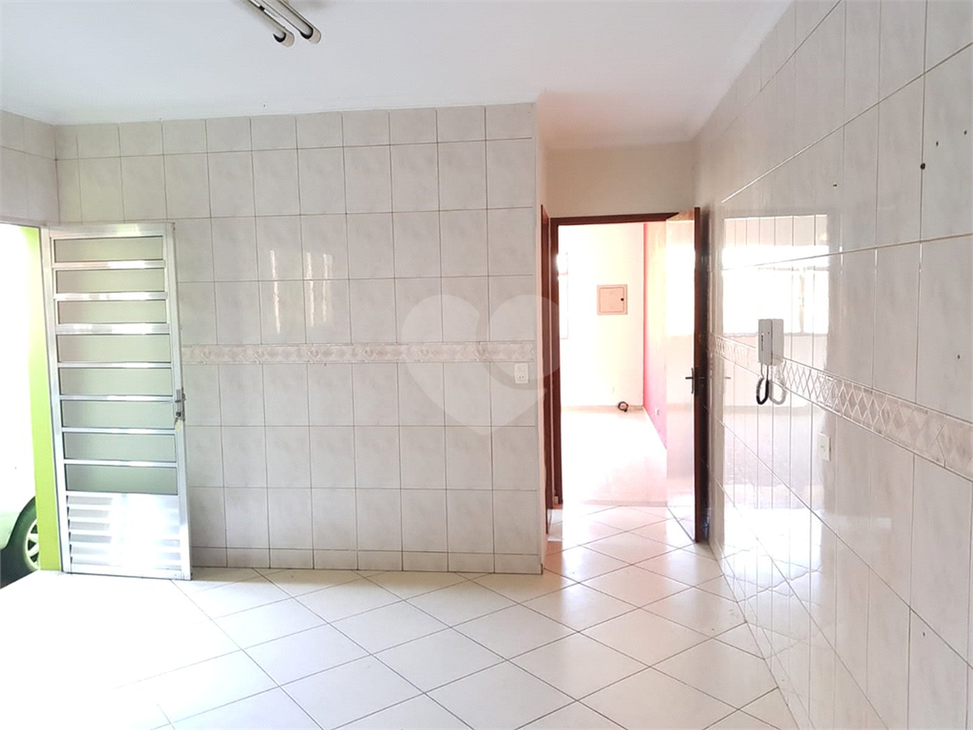 Casa Térrea à venda com 2 quartos, sendo 1 suíte,  em Parada Inglesa, São Paulo, SP