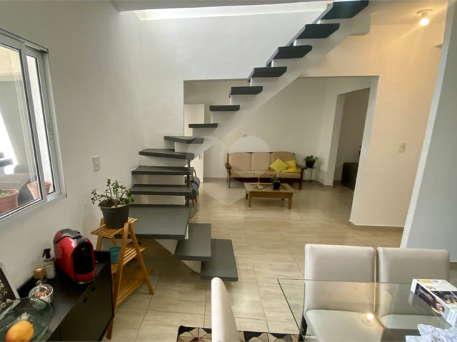 Sobrado à venda com 4 quartos, sendo 1 suíte,  em Vila Medeiros, São Paulo, SP