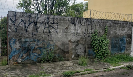 Terreno à venda em Jardim Rizzo, São Paulo, SP