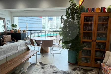 Apartamento à venda com 2 quartos, sendo 1 suíte, no Centro, São Bernardo do Campo, SP