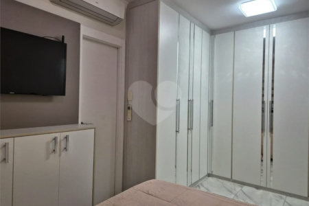 Apartamento à venda com 4 quartos, sendo 2 suítes, em Santa Teresinha, São Paulo, SP