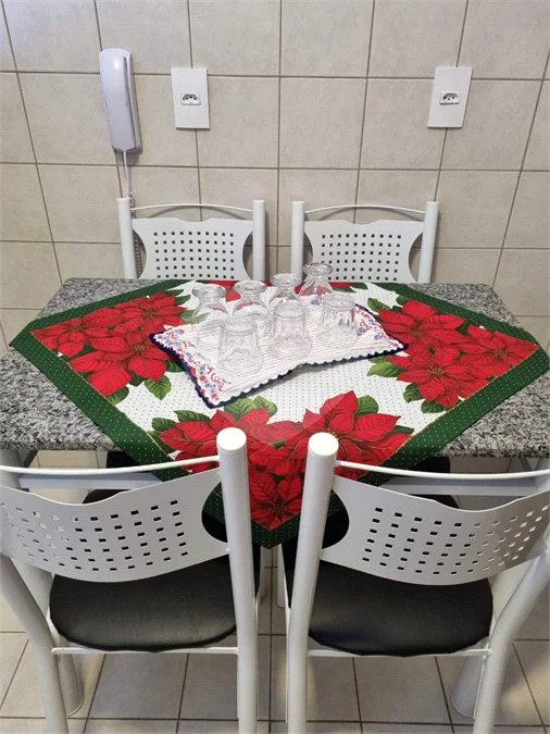 Apartamento tipo kit net á venda centro de Indaiatuba, sem vaga de garagem.