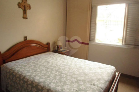 Casa à venda com 3 quartos no condomínio Travessa Quefren,21, São Paulo - SP