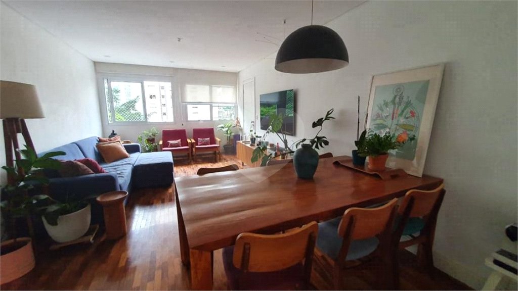 Apartamento à venda com 2 quartos, sendo 1 suíte, em Itaim Bibi, São Paulo, SP