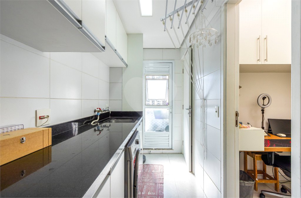 Apartamento à venda com 3 quartos, sendo 1 suíte, em Chácara Santo Antônio, São Paulo, SP