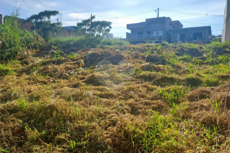 Terreno de 274 metros - Próximo ao Centro de Louveira