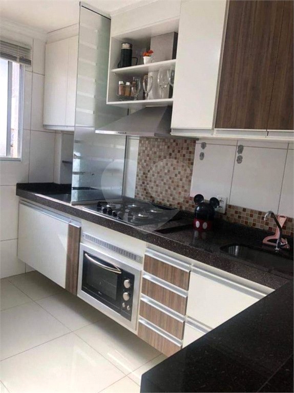Apartamento no Condomínio Spazio Monte Royal .
