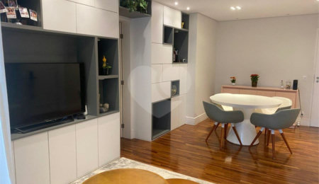 Apartamento à venda com 3 quartos, sendo 1 suíte,  em Indianópolis, São Paulo, SP