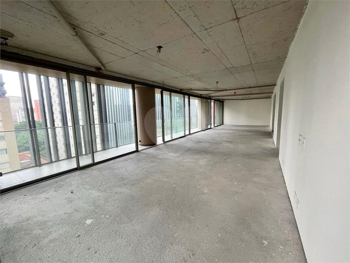 Apartamento à venda com 3 suítes em Pinheiros, São Paulo, SP