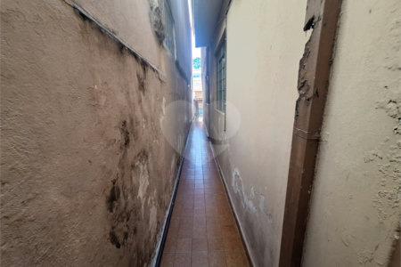 Sobrado à venda com 2 quartos em Vila Nivi, São Paulo, SP