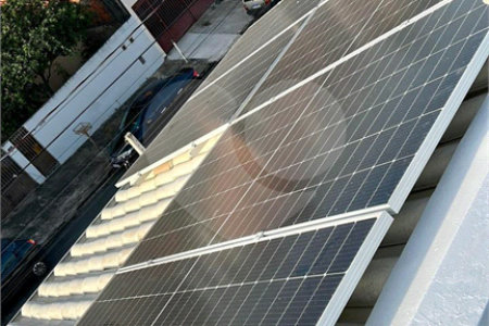 Sobrado à venda com 3 quartos, sendo 1 suíte, em Jardim Morada do Sol, Indaiatuba, SP