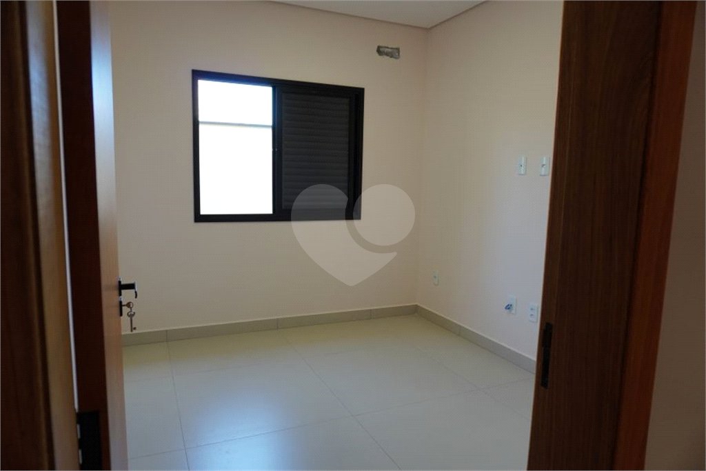 Casa à venda com 3 quartos, sendo 1 suíte, em Jardim Novo São Pedro, Salto, SP