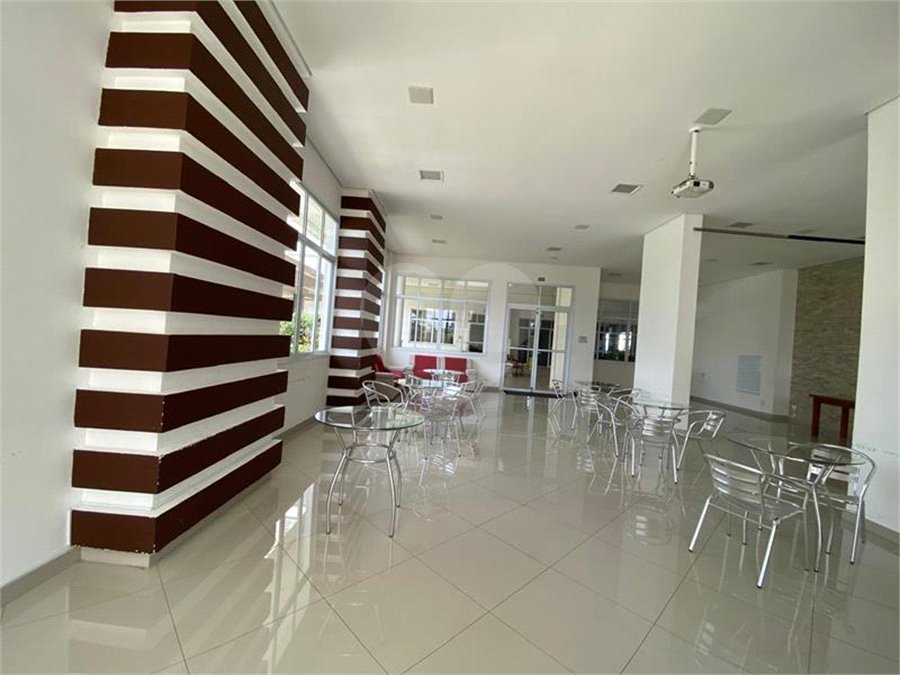 Apartamento para alugar com 2 quartos, sendo 1 suíte, em Parque São Domingos, São Paulo, SP
