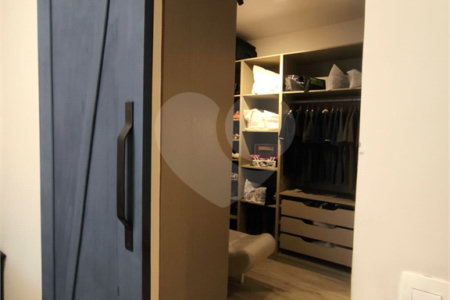 Apartamento à venda com 3 quartos, sendo 1 suíte, no Centro, São Bernardo do Campo, SP