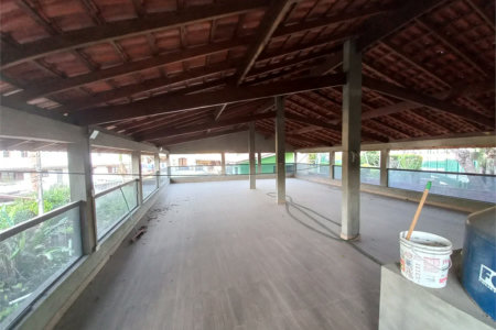 Casa à venda com 4 quartos, sendo 2 suítes, em Parque Esmeralda, São Paulo, SP