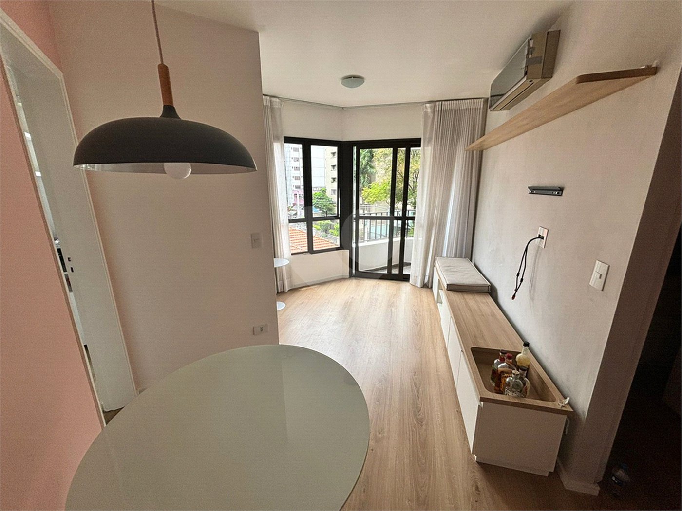 Apartamento à venda com 1 quarto em Vila Nova Conceição, São Paulo, SP